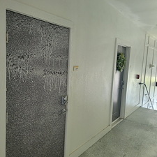 Commercial-Pressure-Washing-of-Apartments-in-Orlando-FL 2
